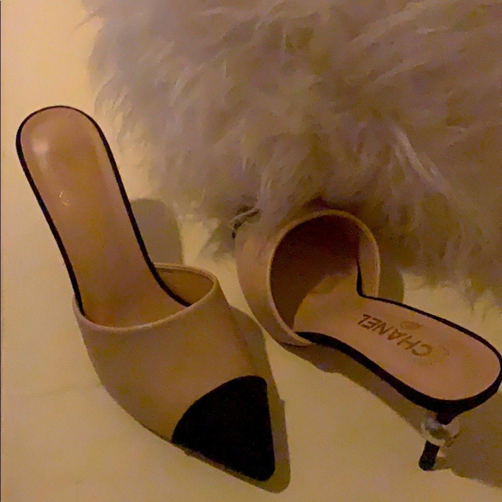 COPY - Chanel pearl mules